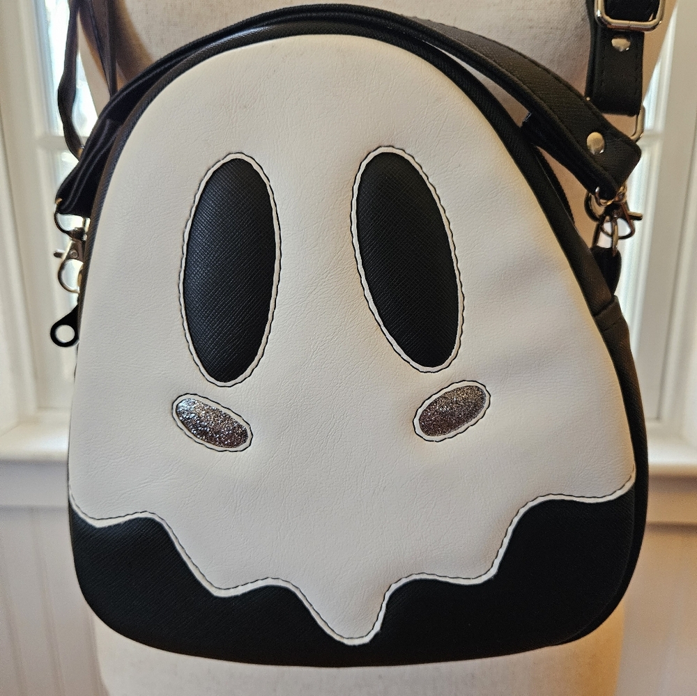 Rocks and Sews Ghost Bag